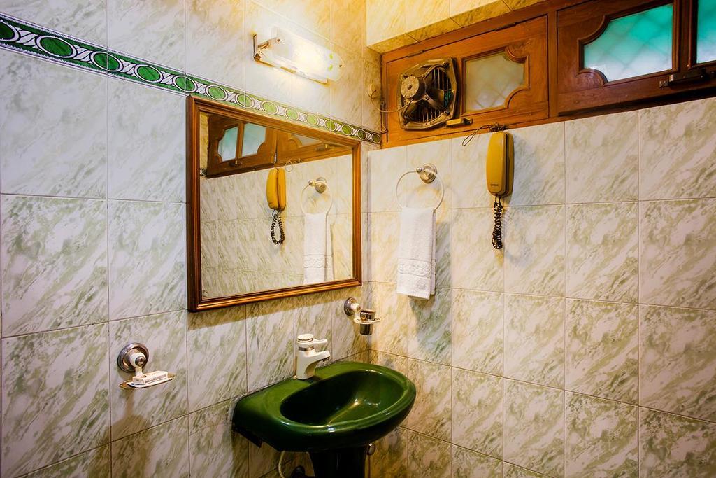 Hotel Imperial House Allāhābād Junction 外观 照片