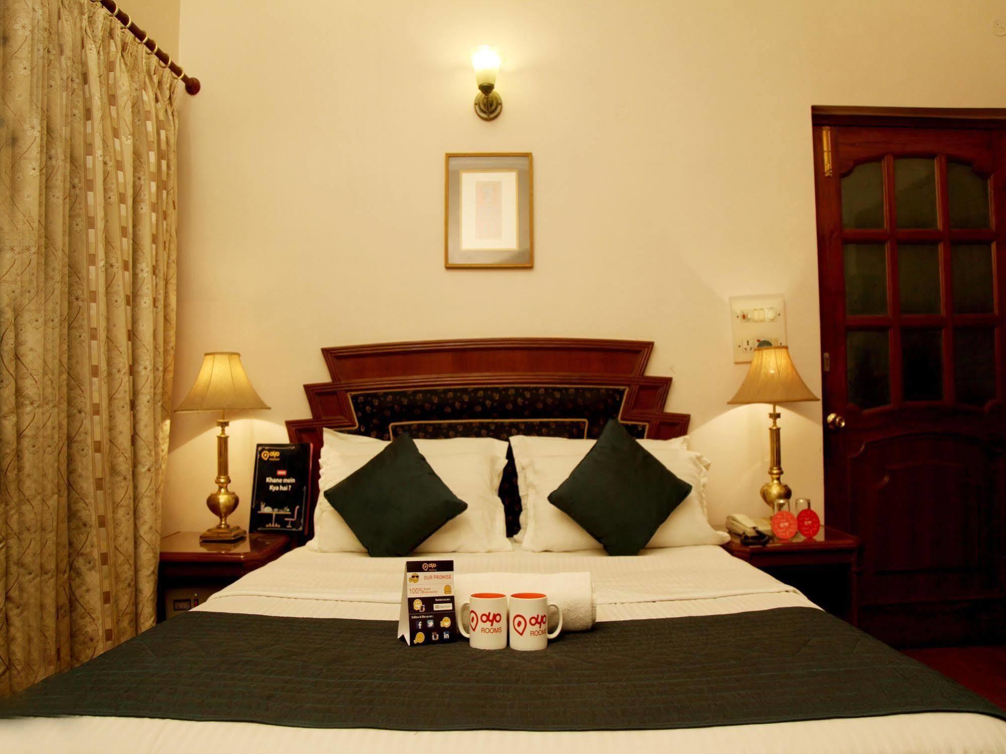 Hotel Imperial House Allāhābād Junction 外观 照片